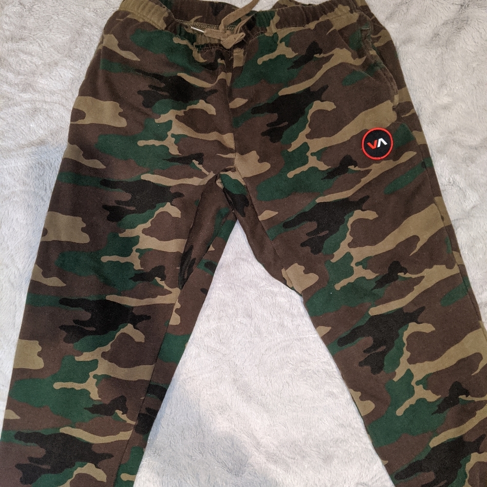 RVCA sweats